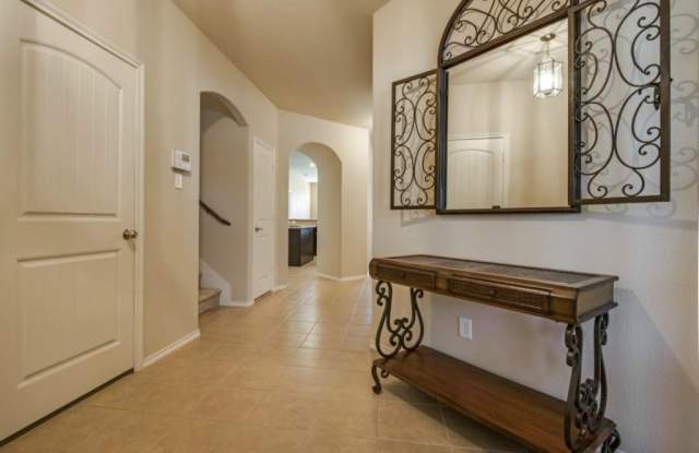 928 Lake Forest Trail Gallery 2