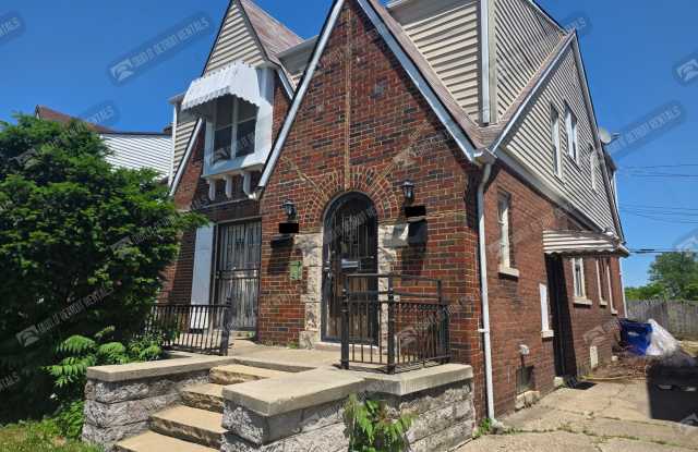 13918 Roselawn St Uppr Gallery 2