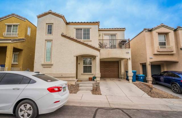 CHARMING FULLY FURNISHED 2 BEDROOM! photos photos
