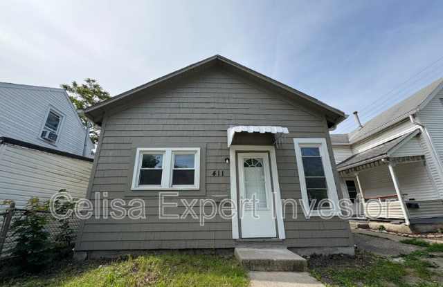 411 Archer Avenue photos photos