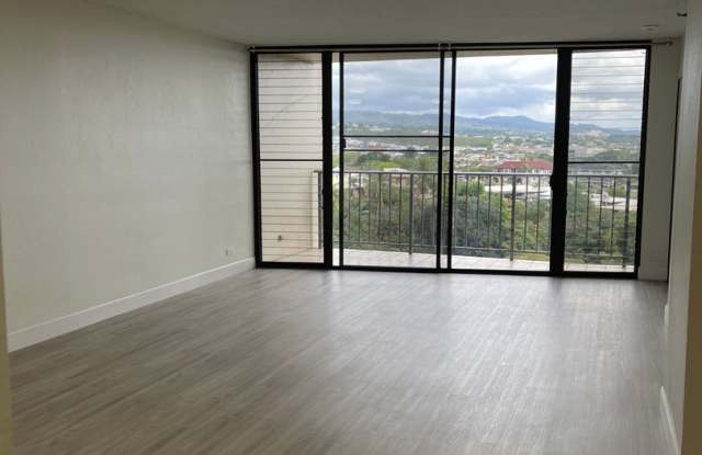 Aiea Park at Pearlridge 2 bedroom apartment photos photos