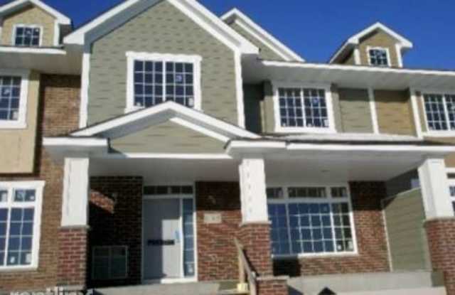 14592 Florissant Path - 14592 Florissant Path, Apple Valley, MN 55124