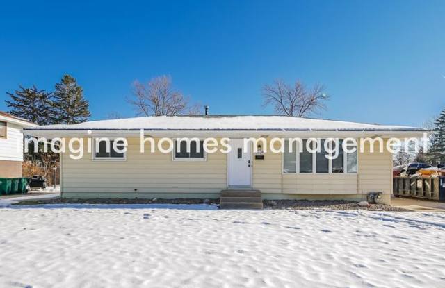 6224 Scott Avenue North - 6224 Scott Avenue North, Brooklyn Center, MN 55429