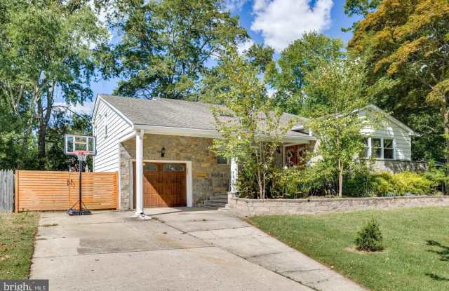 421 FIRESIDE Lane Gallery 2