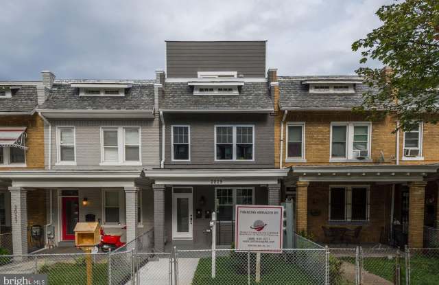 2025 3RD STREET NE photos photos