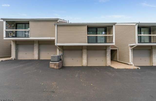 25 Hillside Ct photos photos