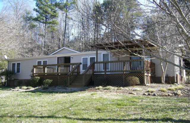 4053 Chevlot Hills Rd. Gallery 2