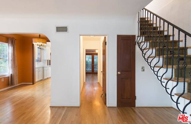 8344 KIRKWOOD Drive Gallery 3