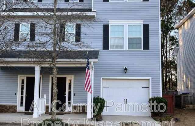 4077 Hartland St photos photos