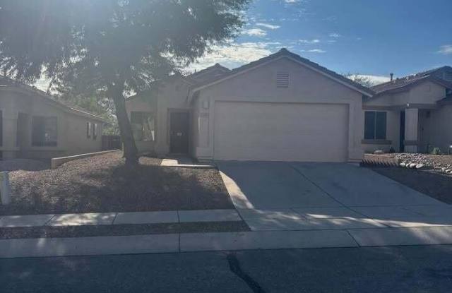 2386 S Adventure Trail Gallery 2