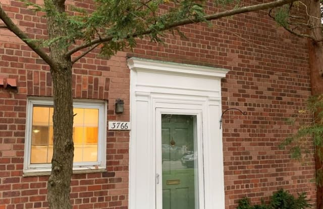 3766 Gunston Rd - 3766 Gunston Road, Alexandria, VA 22302