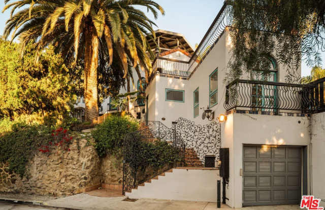 2002 N Las Palmas Ave photos photos