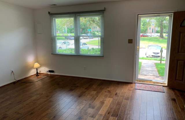 2636 PEARWOOD ROAD Gallery 3