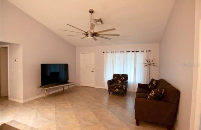 2634 MCDONALD TERRACE Gallery 3