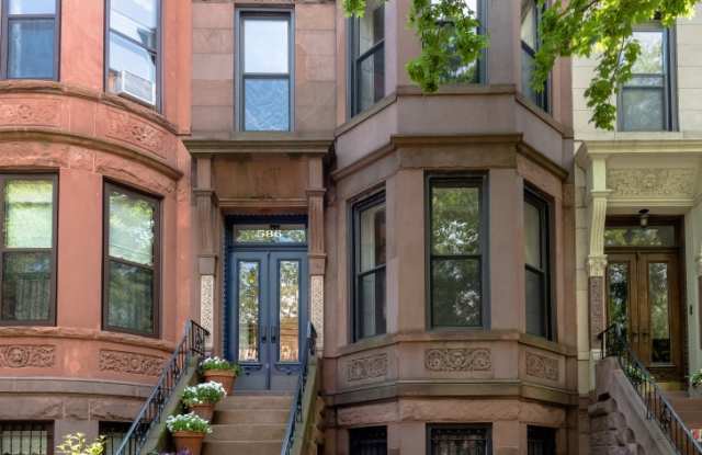 586 11th Street - 586 11th Street, Brooklyn, NY 11215