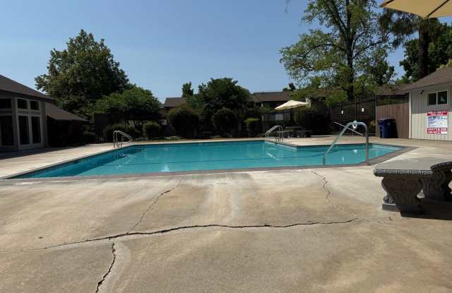 NICE TWO STORY CONDO IN CITRUS HEIGHTS! Gallery 3