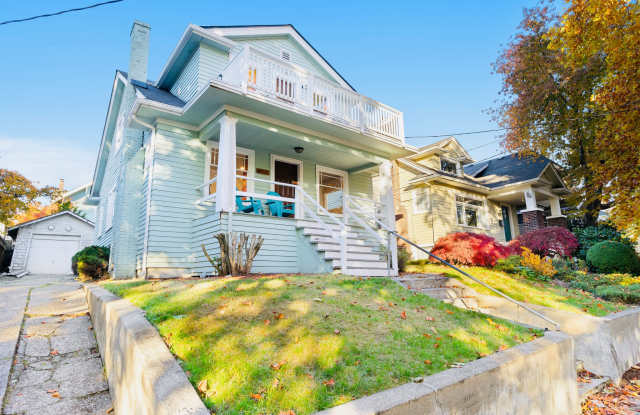 4551 4th Ave Ne photos photos