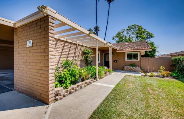 957 La Bonita Drive Gallery 3