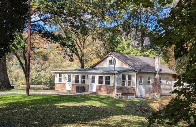 Riverfront Bungalow photos photos