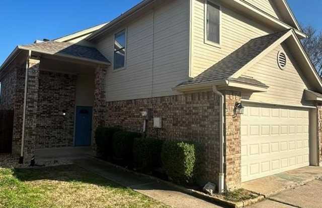 913 Boxwood Drive - 913 Boxwood Drive, Lewisville, TX 75067