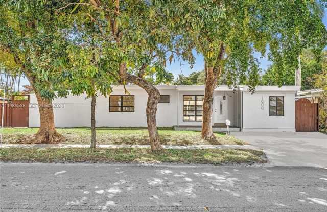 1600 SW 9th St photos photos