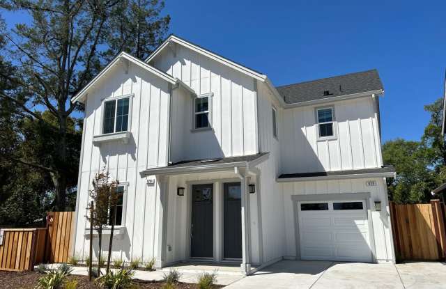 Coming soon! Welcome to Rincon Meadows! 3 bed 2 bath townhome with garage photos photos