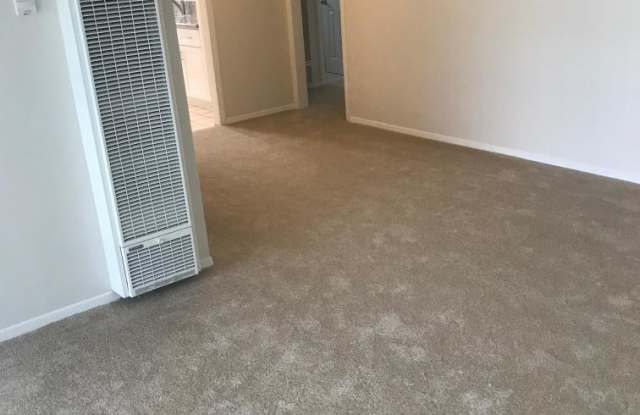 796 Colorado Avenue - Unit B Gallery 2