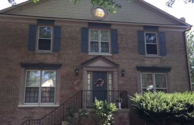 7506 CADBURY ROW - 7506 Cadbury Row, Kingstowne, VA 22315