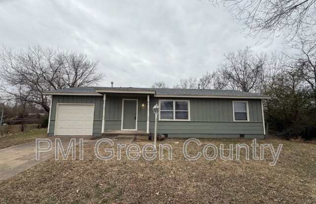 336 W 61st Pl N photos photos