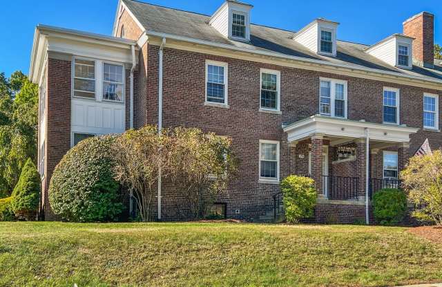 27 Elm Road - 27 Elm Road, Devens, MA 01434