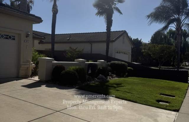 3012 Mayten Court Gallery 1
