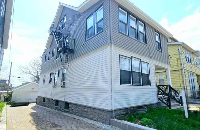 8 BOYDEN PARKWAY S Gallery 2