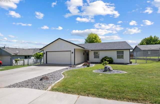 Charming Hermiston Home Gallery 1
