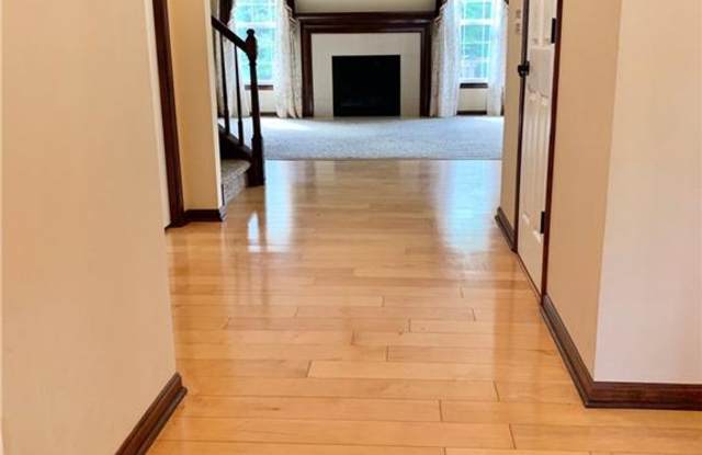 10498 Herrington Dr Gallery 2