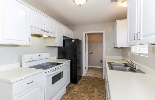 3322 Sugarberry Drive Gallery 3