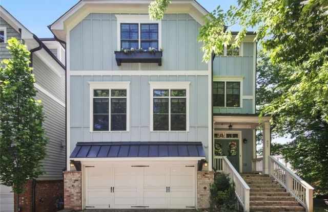692 Drewry Street NE Gallery 2