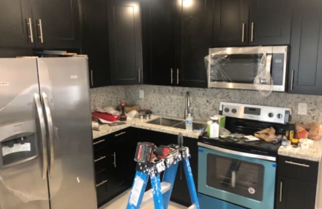7140 SW 22 St 1 - 7140 Southwest 22nd Street, Coral Terrace, FL 33155