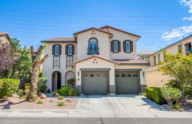 4 Bed 3 Bath Beautiful Home With STRIP VIEWS  POOL/SPA! Located in the heart of Summerlin. photos photos