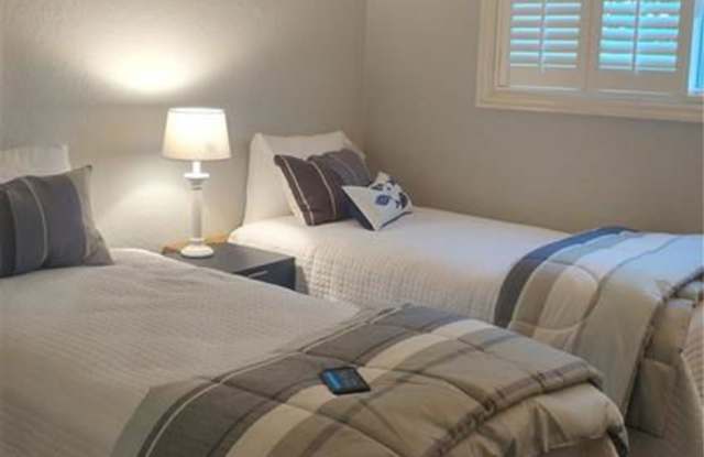 24561 Harbor View Drive Gallery 2