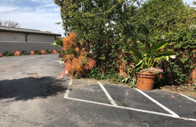 932 W Highland E - 932 Highland St, Santa Ana, CA 92703