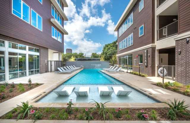 3031 Elizabeth Street - 3031 Elizabeth Street, Dallas, TX 75204