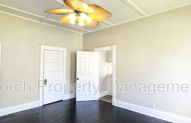 215 W Belmont St photos photos