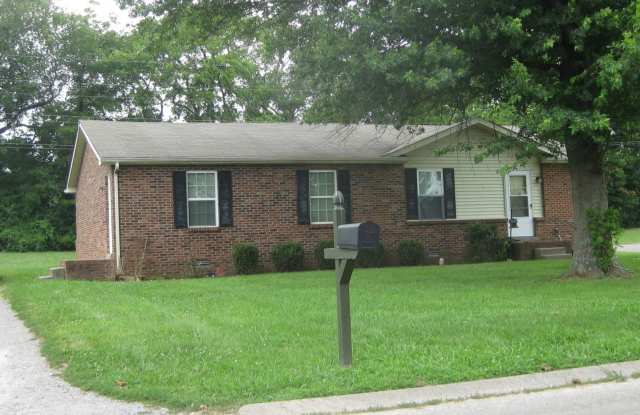 Two-bedroom Duplex in Gallatin Gallery 1