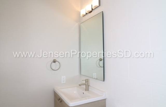 3617 Ocean Front Walk Gallery 2