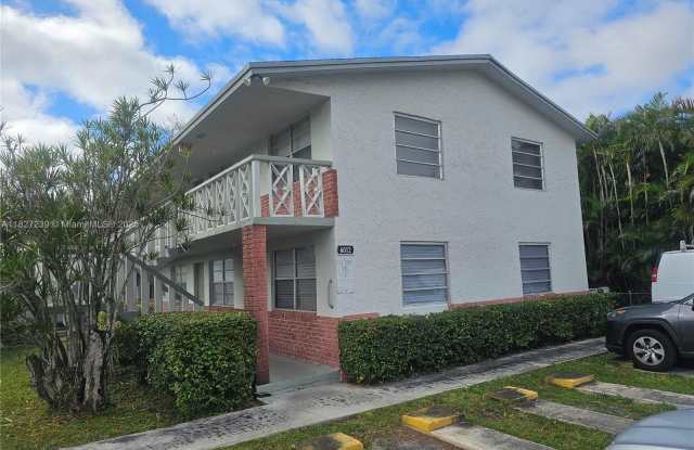 6012 SW 33rd St photos photos
