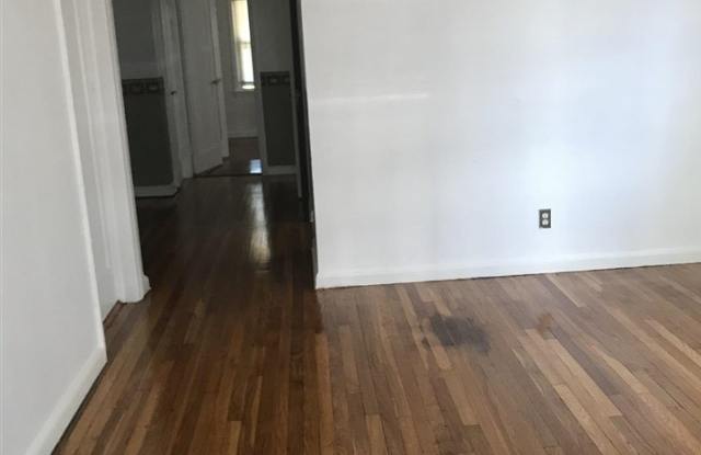 18 KELLY PARKWAY Gallery 3