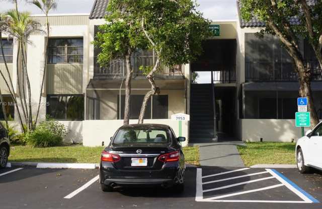 7953 SW 104th St - 7953 Southwest 104th Street, Kendall, FL 33156