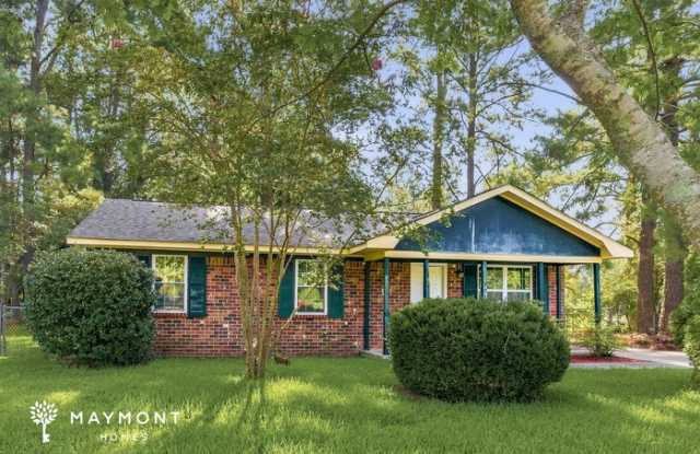 301 Bluebell Avenue Gallery 1