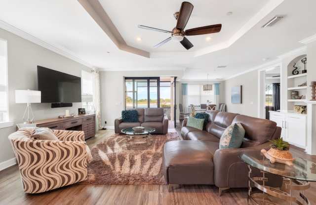 Exceptional opportunity to experience resort-style living in Esplanade Golf & Country Club Gallery 4