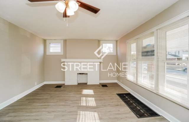 589 Larcomb Avenue Gallery 3